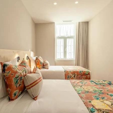 Savvy Signature Apartment *