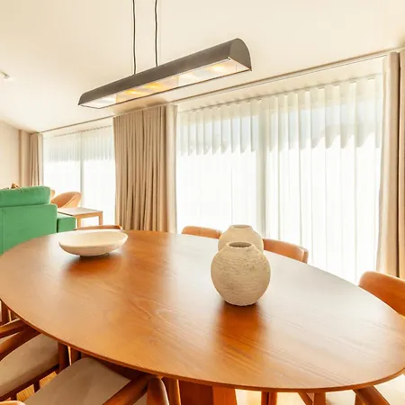 Savvy Signature Apartment *